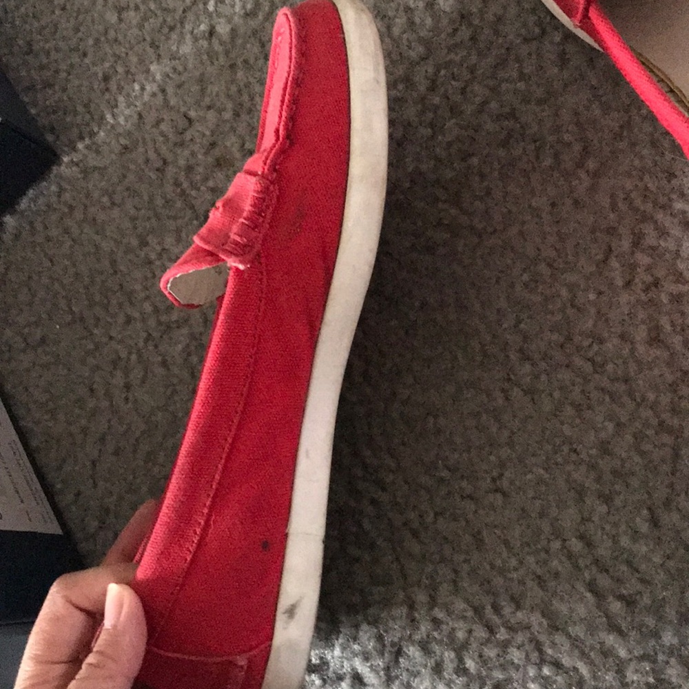 Shoes - Picture 2 of 3